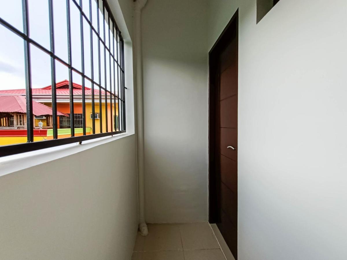Manzil Anilao B&B Mabini  Exterior photo